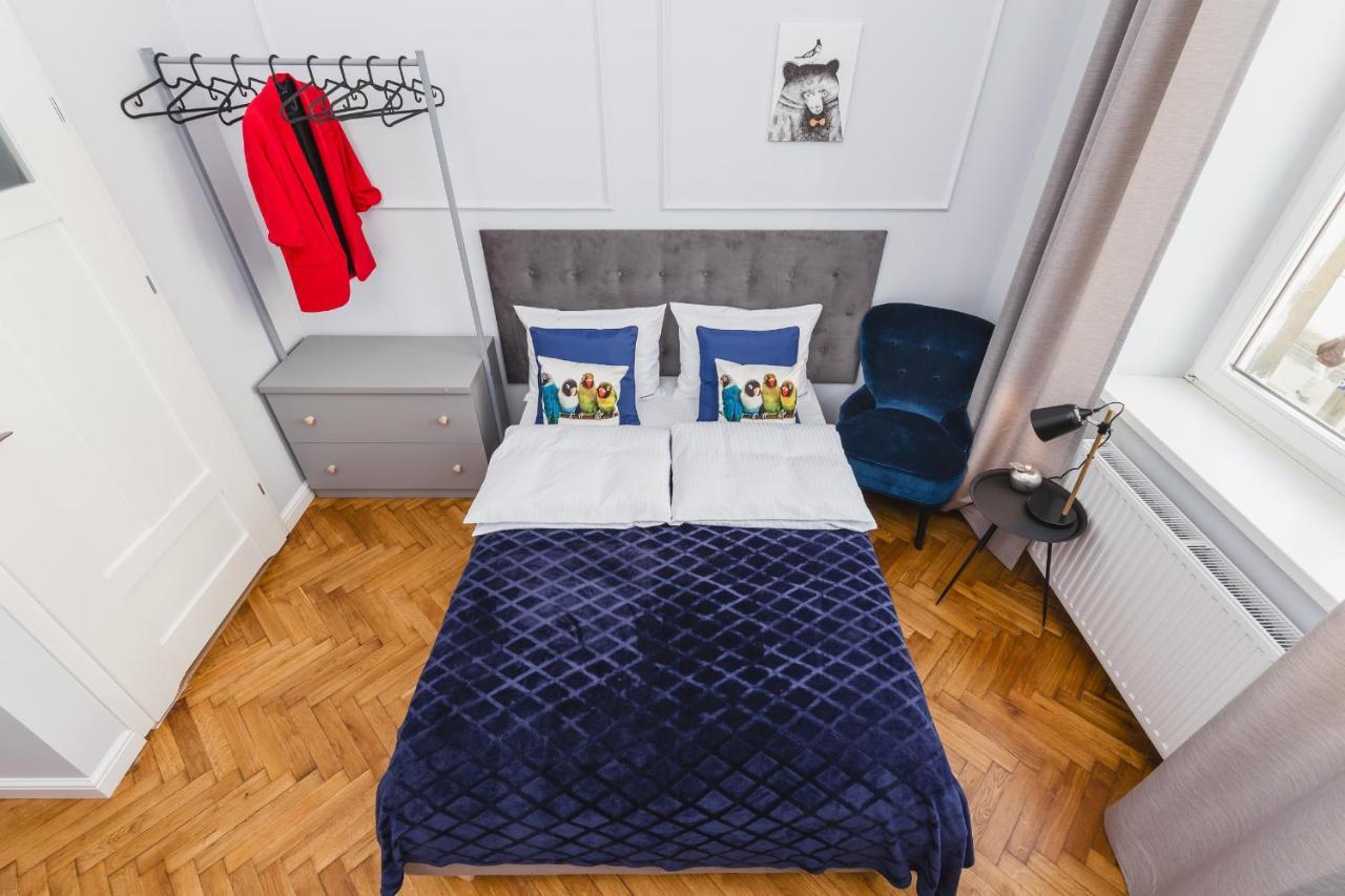Traveler'S Best Choice - Old Town Guesthouse - By Upstairs Krakow Exterior photo