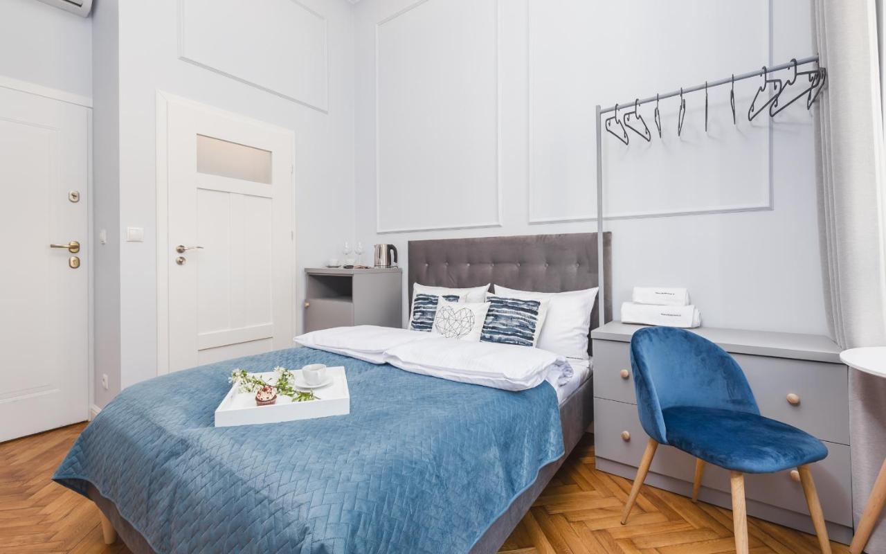 Traveler'S Best Choice - Old Town Guesthouse - By Upstairs Krakow Exterior photo