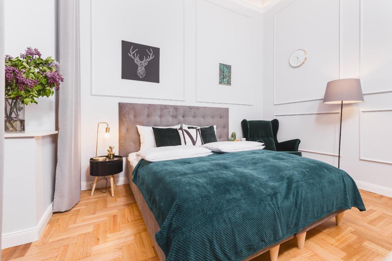 Traveler'S Best Choice - Old Town Guesthouse - By Upstairs Krakow Exterior photo